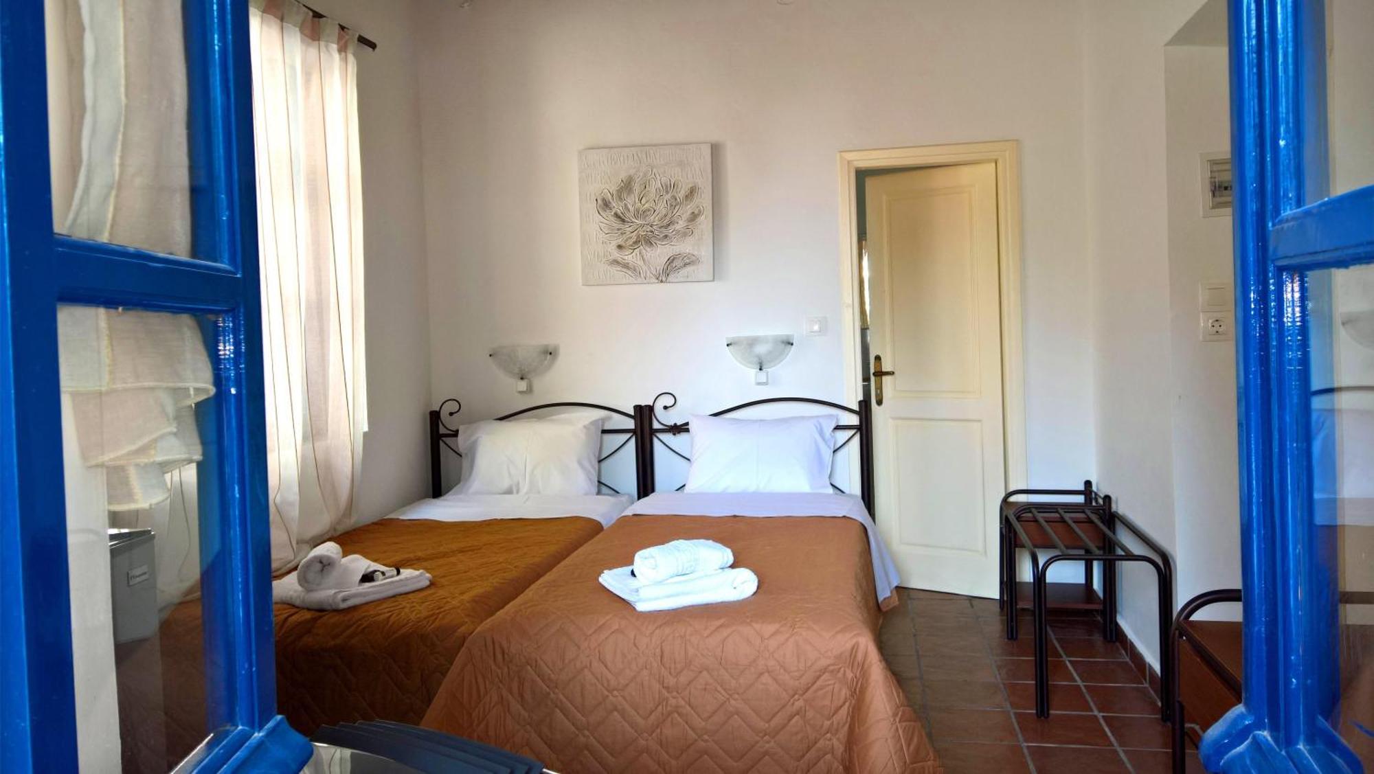 Piazza Castello Hotel Plaka  Buitenkant foto