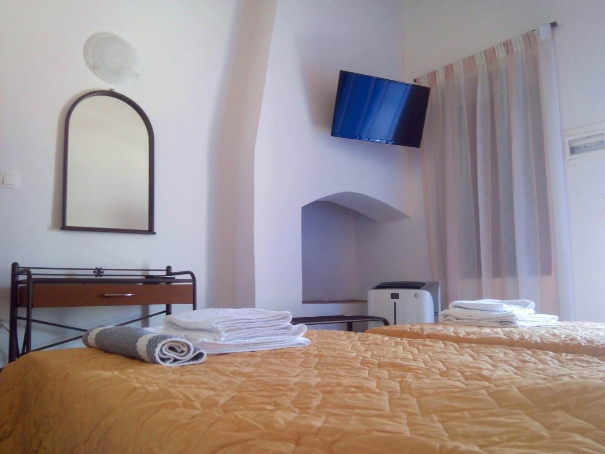 Piazza Castello Hotel Plaka  Buitenkant foto